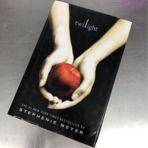 Twilight by: Stephanie Meyer, hardback book